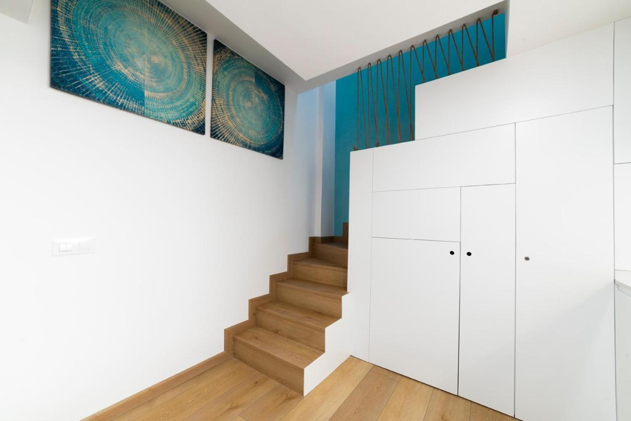 Alohamundi Martinez Montanes Apartment Sevilla Bagian luar foto