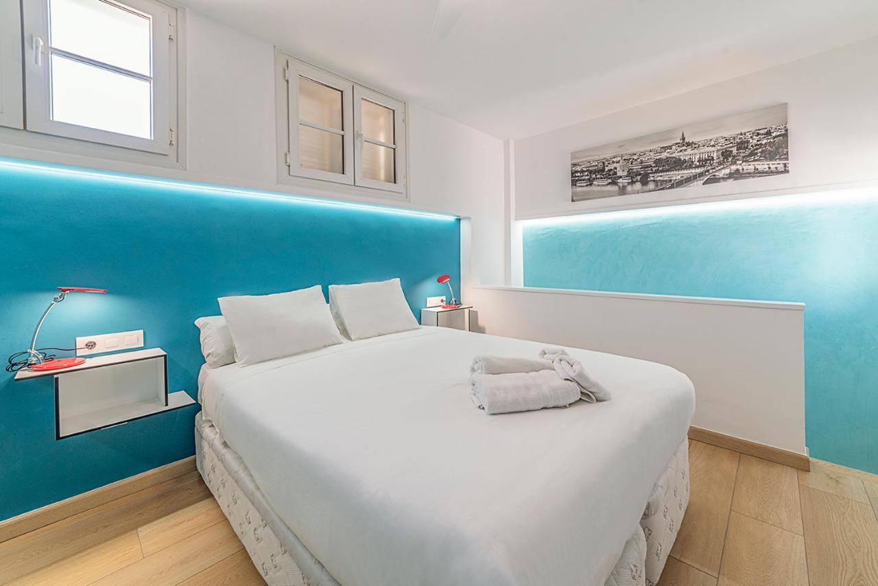 Alohamundi Martinez Montanes Apartment Sevilla Bagian luar foto